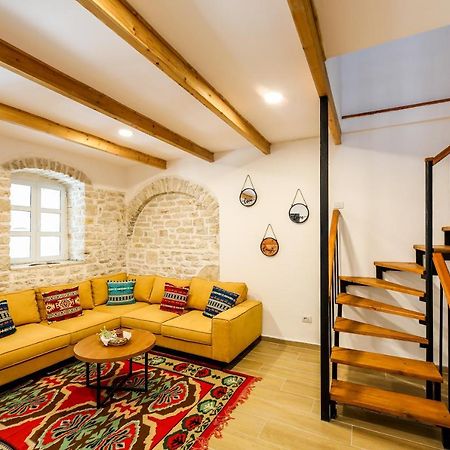 Vila Leon - Old Qeparo - 6 People المظهر الخارجي الصورة